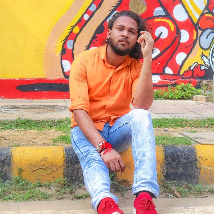 Portrait of Alex Carter, community mentor and Italian cuisine specialist